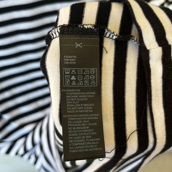 Forever 21 long tight tunic - Picture 3 of 6